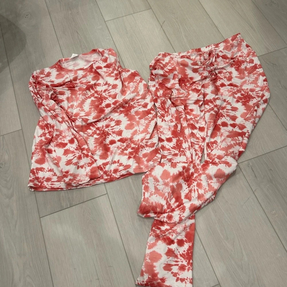 Real Essentials Women’s Pajama Set - Picture 2 of 4